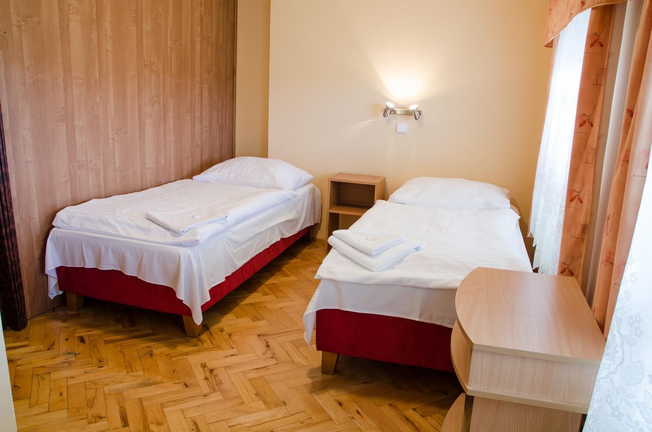 Hotel U Jezera Velky Osek Exterior photo